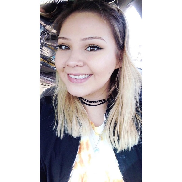 Meet your Posher, Jasmine - Picture 1 of 1